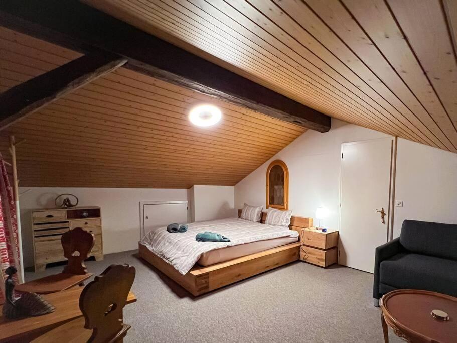 Chalet Maithili Lauterbrunnen -152-Year-Old Majestic Chalet Εξωτερικό φωτογραφία